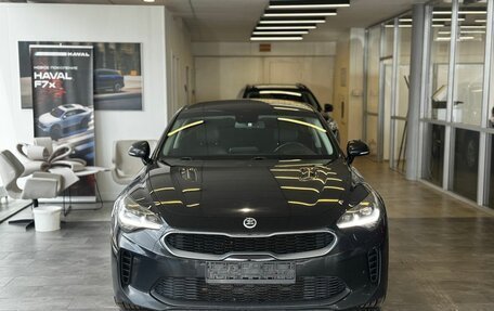 KIA Stinger I, 2018 год, 2 395 000 рублей, 2 фотография