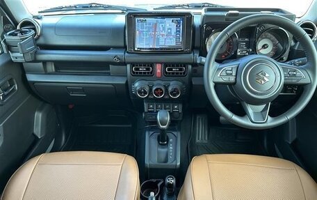 Suzuki Jimny, 2023 год, 1 930 300 рублей, 9 фотография
