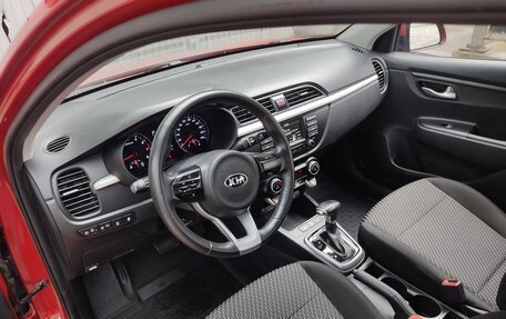 KIA Rio IV, 2019 год, 1 380 000 рублей, 13 фотография