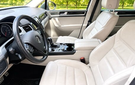 Volkswagen Touareg III, 2013 год, 2 750 000 рублей, 11 фотография