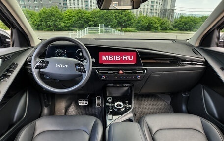KIA Niro, 2023 год, 2 230 000 рублей, 15 фотография