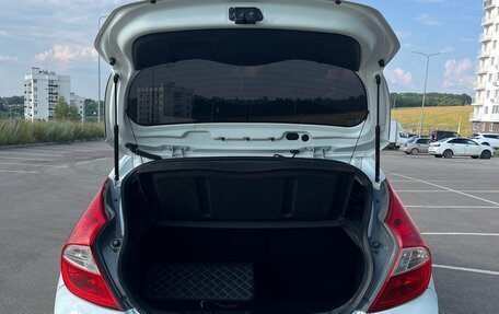 Hyundai Solaris II рестайлинг, 2014 год, 580 000 рублей, 7 фотография