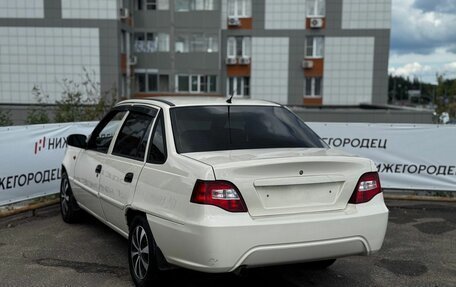 Daewoo Nexia I рестайлинг, 2012 год, 215 000 рублей, 4 фотография