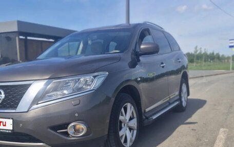 Nissan Pathfinder, 2014 год, 1 350 000 рублей, 1 фотография