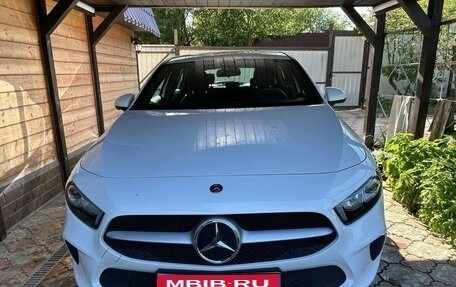 Mercedes-Benz A-Класс, 2019 год, 2 836 000 рублей, 1 фотография