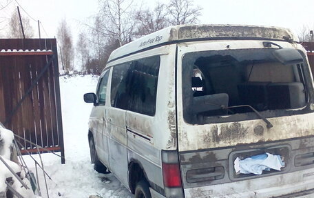 Mazda Bongo Friendee i рестайлинг, 1998 год, 150 000 рублей, 5 фотография
