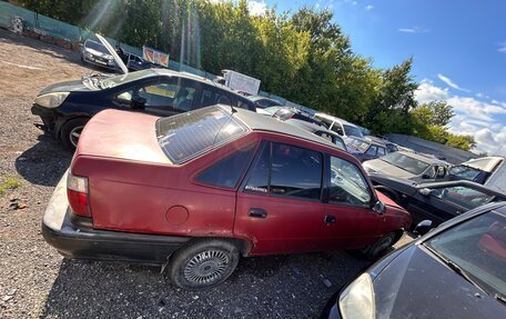 Daewoo Nexia I рестайлинг, 2006 год, 50 000 рублей, 4 фотография