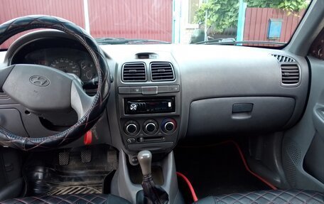 Hyundai Accent II, 2005 год, 310 000 рублей, 5 фотография