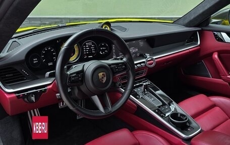 Porsche 911, 2020 год, 20 500 000 рублей, 13 фотография