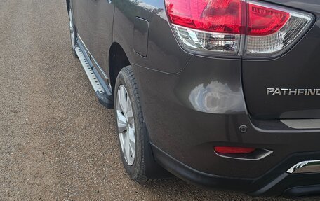 Nissan Pathfinder, 2014 год, 1 350 000 рублей, 13 фотография