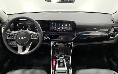 KIA Seltos I, 2023 год, 1 800 000 рублей, 9 фотография