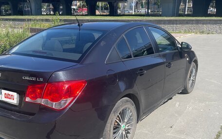 Chevrolet Cruze II, 2012 год, 630 000 рублей, 3 фотография