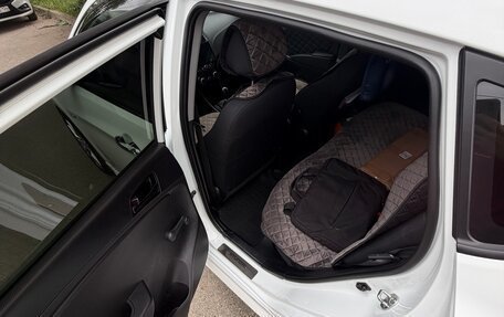 Hyundai Solaris II рестайлинг, 2015 год, 1 050 000 рублей, 8 фотография