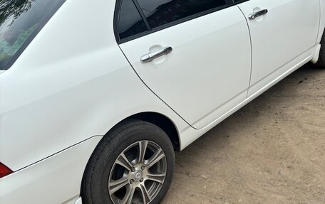Toyota Corolla, 2005 год, 640 000 рублей, 4 фотография