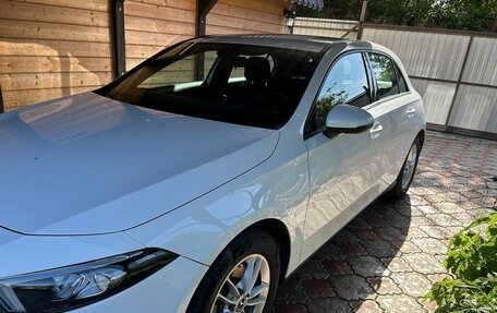 Mercedes-Benz A-Класс, 2019 год, 2 836 000 рублей, 3 фотография