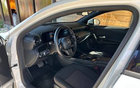 Mercedes-Benz A-Класс, 2019 год, 2 836 000 рублей, 6 фотография