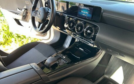 Mercedes-Benz A-Класс, 2019 год, 2 836 000 рублей, 8 фотография