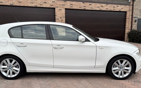 BMW 1 серия, 2011 год, 930 000 рублей, 7 фотография