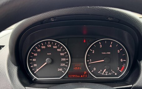 BMW 1 серия, 2011 год, 930 000 рублей, 18 фотография