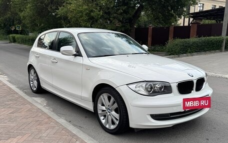BMW 1 серия, 2011 год, 930 000 рублей, 15 фотография