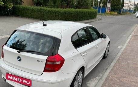 BMW 1 серия, 2011 год, 930 000 рублей, 16 фотография
