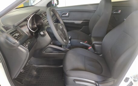 KIA Rio III рестайлинг, 2016 год, 900 000 рублей, 5 фотография