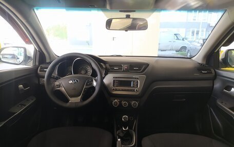 KIA Rio III рестайлинг, 2016 год, 900 000 рублей, 10 фотография