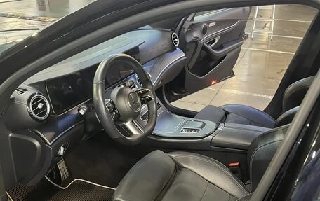 Mercedes-Benz E-Класс, 2021 год, 3 700 000 рублей, 12 фотография