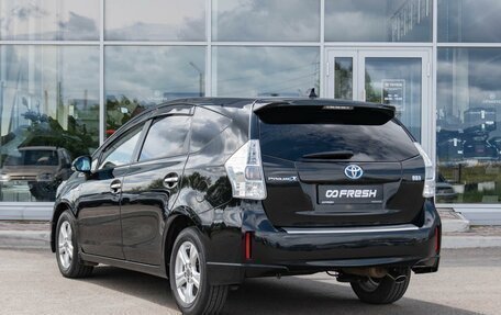 Toyota Prius Alpha I (ZVW40/41), 2014 год, 1 060 000 рублей, 2 фотография