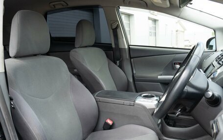 Toyota Prius Alpha I (ZVW40/41), 2014 год, 1 060 000 рублей, 15 фотография