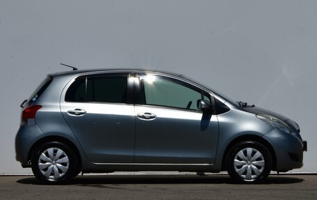 Toyota Vitz, 2010 год, 700 000 рублей, 6 фотография