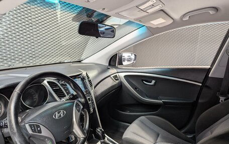 Hyundai i30 II рестайлинг, 2012 год, 1 300 000 рублей, 10 фотография