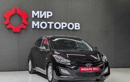 Hyundai i30 II рестайлинг, 2012 год, 1 300 000 рублей, 3 фотография