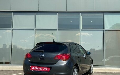 Opel Astra J, 2011 год, 579 000 рублей, 4 фотография