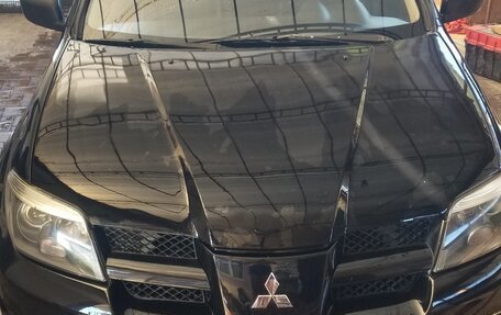 Mitsubishi Outlander III рестайлинг 3, 2006 год, 835 000 рублей, 6 фотография