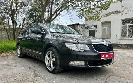 Skoda Superb III рестайлинг, 2012 год, 1 100 000 рублей, 1 фотография