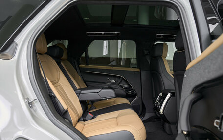 Land Rover Range Rover Sport, 2026 год, 18 700 000 рублей, 13 фотография