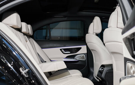 Mercedes-Benz E-Класс, 2025 год, 8 800 000 рублей, 12 фотография