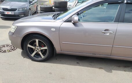 Hyundai Sonata VI, 2006 год, 590 000 рублей, 9 фотография
