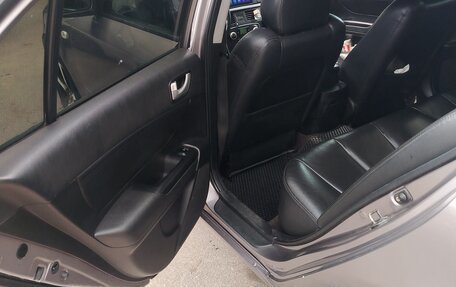 Hyundai Sonata VI, 2006 год, 590 000 рублей, 12 фотография