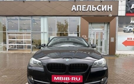 BMW 5 серия, 2013 год, 1 560 000 рублей, 2 фотография