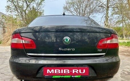 Skoda Superb III рестайлинг, 2012 год, 1 100 000 рублей, 6 фотография