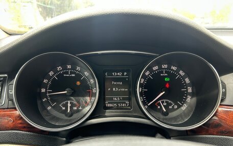Skoda Superb III рестайлинг, 2012 год, 1 100 000 рублей, 9 фотография