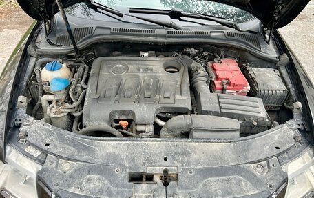 Skoda Superb III рестайлинг, 2012 год, 1 100 000 рублей, 22 фотография