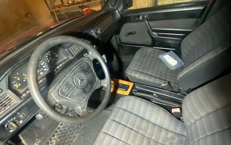 Mercedes-Benz 190 (W201), 1992 год, 430 000 рублей, 8 фотография