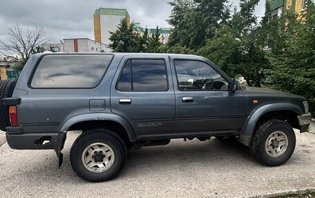 Toyota Hilux Surf III рестайлинг, 1992 год, 650 000 рублей, 3 фотография