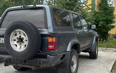Toyota Hilux Surf III рестайлинг, 1992 год, 650 000 рублей, 2 фотография