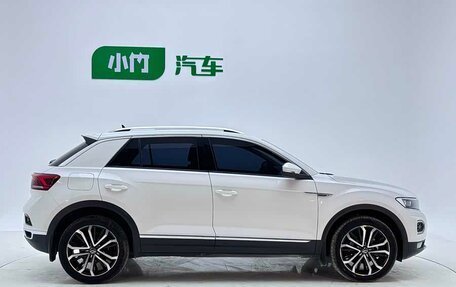 Volkswagen T-Roc I, 2022 год, 2 050 000 рублей, 7 фотография