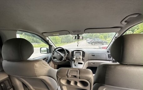 Hyundai Grand Starex Grand Starex I рестайлинг 2, 2011 год, 740 000 рублей, 13 фотография
