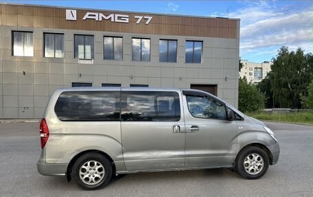 Hyundai Grand Starex Grand Starex I рестайлинг 2, 2011 год, 740 000 рублей, 5 фотография